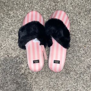 Victoria’s Secret New Slippers with Bag